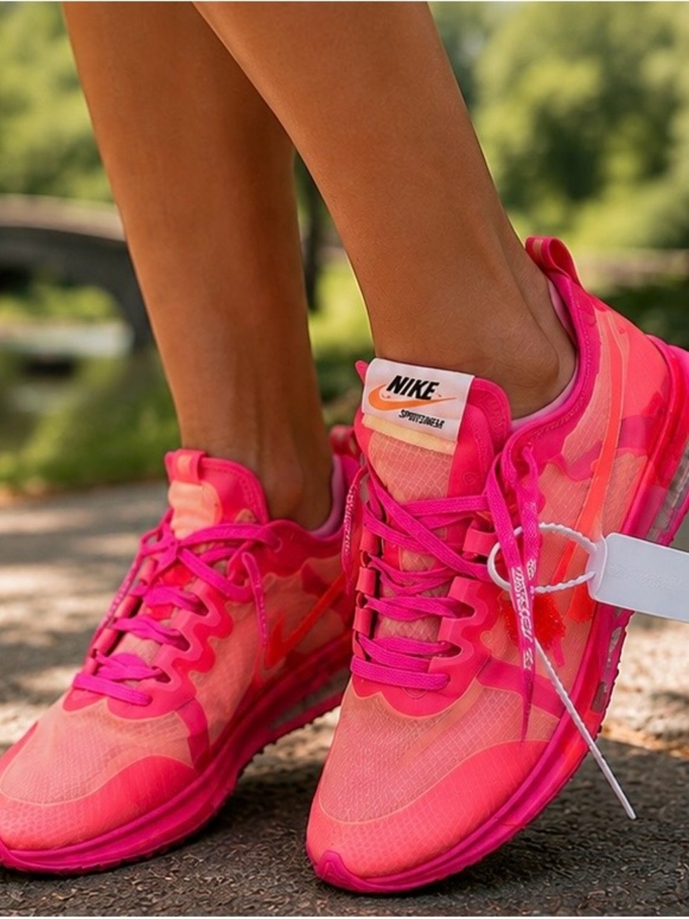 Nike x Off-White Women’s Pink Sneakers – New with Tags